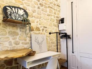 Cosy petit Monparnasse retreat