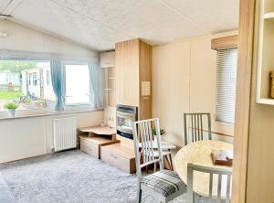 Holiday Home caravan LOCHLANDS Forfar