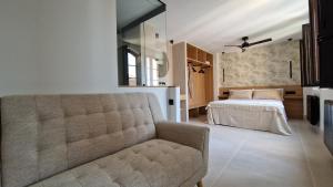 Las Campanas de la Catedral Suite Jacuzzi