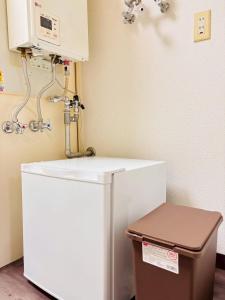 Nakajima501 1stop to Susukino, next to Nakajima Park, in a quiet residential neighborhood, accommodates 2 people