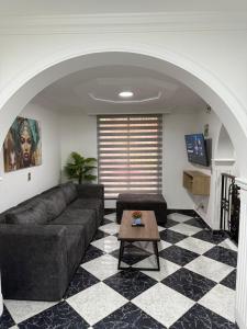 Hermoso,amplio y central apartamento en Medellin - 3-звездочные отели в городе Медельин