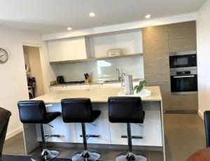 PROMENADE TOWERS 2 Bedroom Apartment with City Views on the Geelong Waterfront - 506