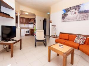 Apartment in Bahía Feliz by Playa del Águila