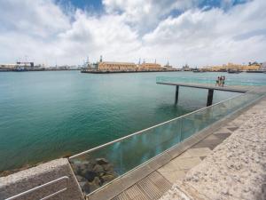 Apartment in Las Palmas near Playa de Las Canteras