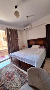 Apartment in front of the sea