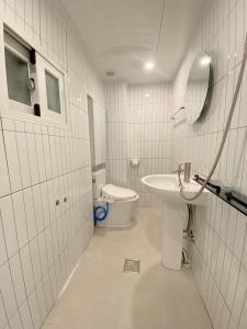 Luxury for family, terrace, 3room,2bath,metro 1min