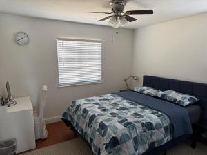 Charming 3 Bedroom Farmhouse Retreat with Open Deck