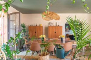 Provençal Mas With Pool In Carqueiranne