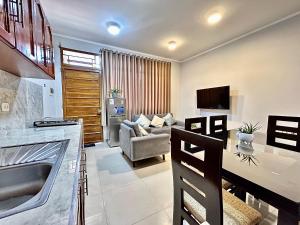 Depa a 5min centro 2HAB con AC Terraza y Parrilla