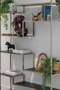 Executive Suite Westside Place