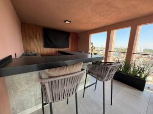 Amplio departamento con amenidades