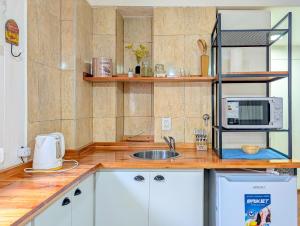 Departamento céntrico ideal para viajeros solitarios - full amenities y excelente wifi