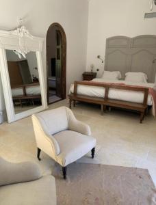 Peaceful Studio With Private Pool In Luberon