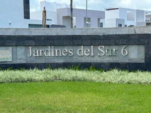 Cancun 16, 15 minutes from Cancun airport, city, free pick up