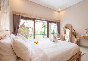 A Walk to Canggu Beach - Mozon Garden Villa