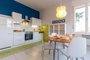 Apartments Galatea with free garage parking