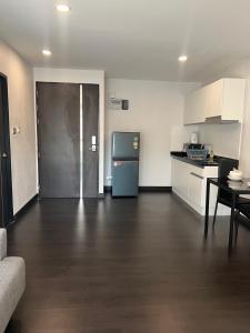 Cozy 1-Bedroom Apartment Near Nimman #A402