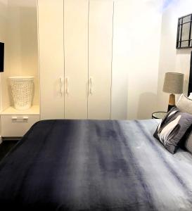 THE DEVLIN APARTMENTS 1 Bedroom Apartment near GMHBA Stadium in Geelong - 107