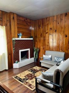 5- Bedroom Spacious Vacation Home