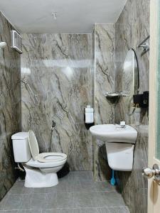 17C đặng văn ngữ 401