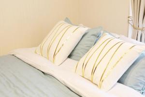 フラット吉村 202