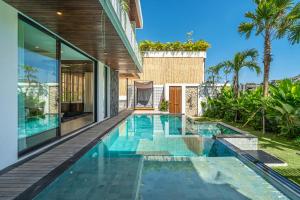 Bedawang, Exquisite Seminyak 4BR Villa with Huge Pool