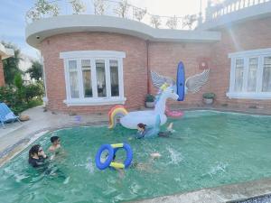 Biệt thự biển có bể bơi Sea Sing Villa