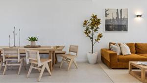 Villa Verda - Luxe Yamba Escape with Plunge Pool & Private Sauna - Holiday Yamba