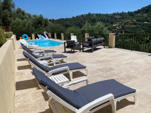 Villas Villa avec piscine chauffee Nice collines : photos des chambres