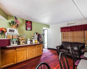 Northwest Des Moines