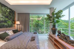 Cozy Apartment with Pools Near the Beach