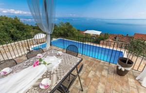 Holiday home Villa Bella with pool by Villas Guide