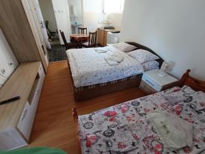 Apartment - Ground Floor room in Apartments Nebojša