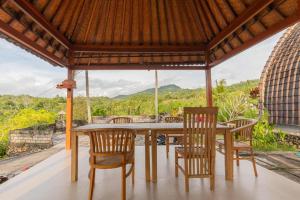 The Sweet Corn Bungalow