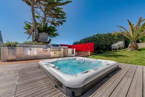 Villas Villa Blue Ocean - Vue mer piscine jacuzzi : photos des chambres