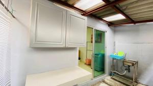 Cozy 3 Bedroom Townhouse Phuket Town - Sleeps 7