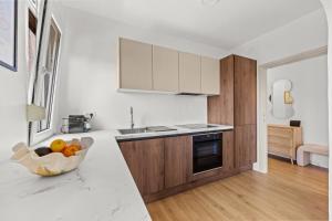 Four waves Apartment NEW