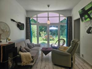 Charmant au calme en pleine nature, à 5 min de Pau