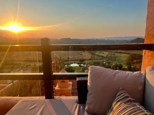 Magnificent apartment MaryGolf with SPECTACULAR VIEW! High-speed internet, Remote Work