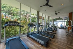 Cozy Retreat Near Beach and Pools