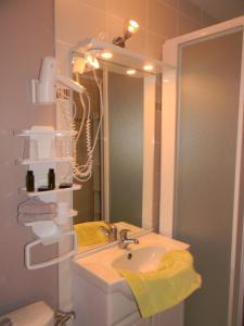 Appart'hotels Residence Hoteliere Helios : Chambre Double Standard
