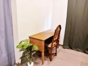 XX Hidden Dragon China Town MRT Dragon Temple