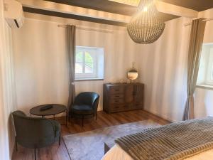 Charming House Near Gondrexange Lake