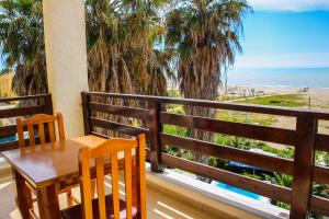 Triple Room with Sea View room in Hotel Venezia