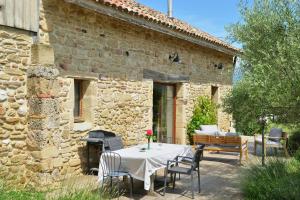 Maisons de vacances Stone Loft With Vercors Mountain Views : photos des chambres