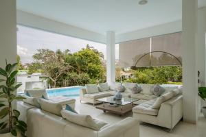 Holistic Horizon Bali