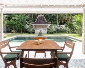 Istana Dalton - 2 BR in Ungasan