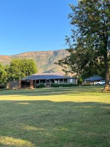 Wagenbietjieshoek Wilgekraal Farmhouse - 4hvězdičkové hotely ve městě Lydenburg