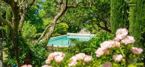 Villa de charme avec Piscine & Vue panoramique en plein Centre-ville dAix-en-Provence