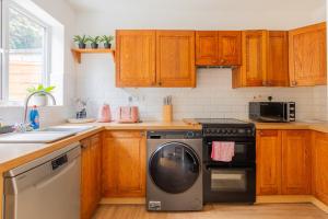 Beautiful 3BD Home in the Heart of Fulham